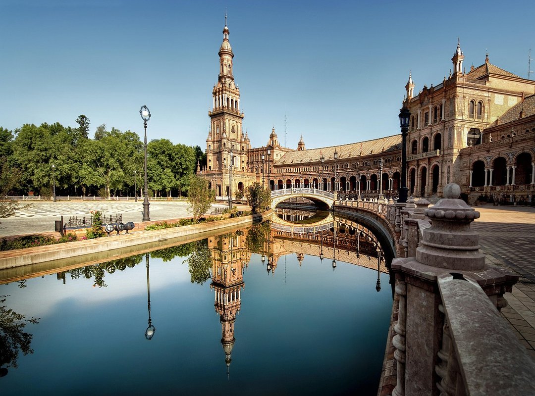 Planning Your Seville Activities Around the Forecast